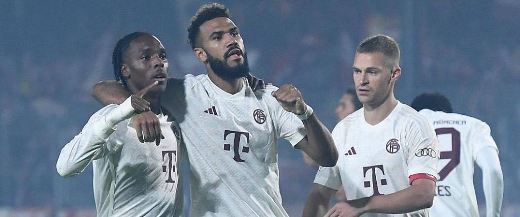 Choupo-Moting anotó el primer tanto del conjunto alemán para asegurar el pase en la Copa de Alemania.