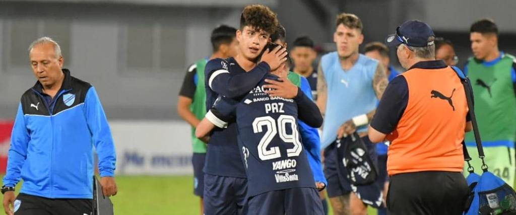 Los jóvenes Villamil y Paz celebraron la clasificación a la final de la primera edición de la Copa DivPro.
