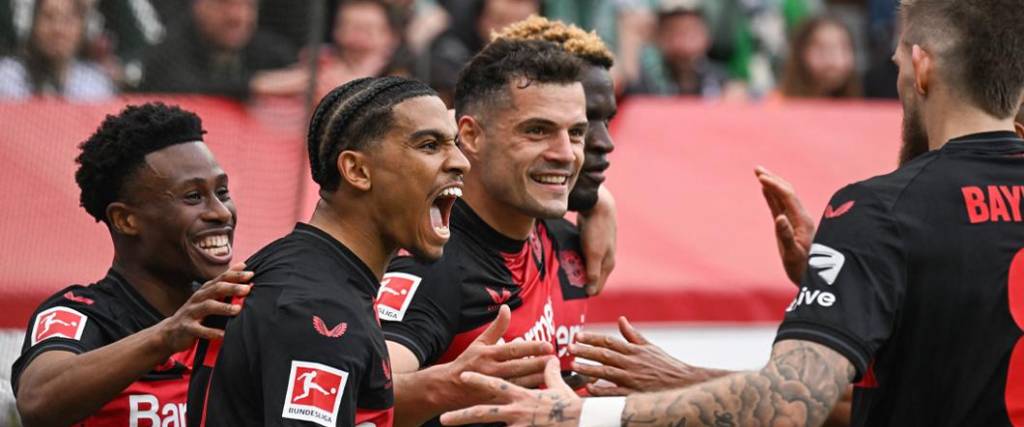 El equipo rojinegro se coronó campeón de la Bundesliga por primera vez en su historia.