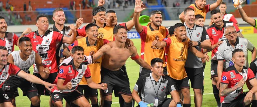 Los jugadores de Nacional terminaron celebrando la clasificación a la siguiente fase de la Sudamericana