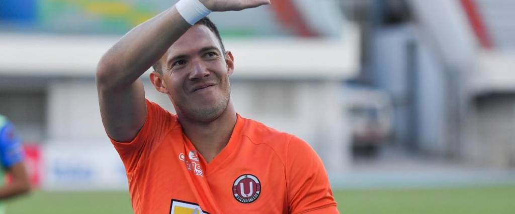 El portero paraguayo fue clave para que FC Universitario siga con chances de ganar el torneo Apertura.