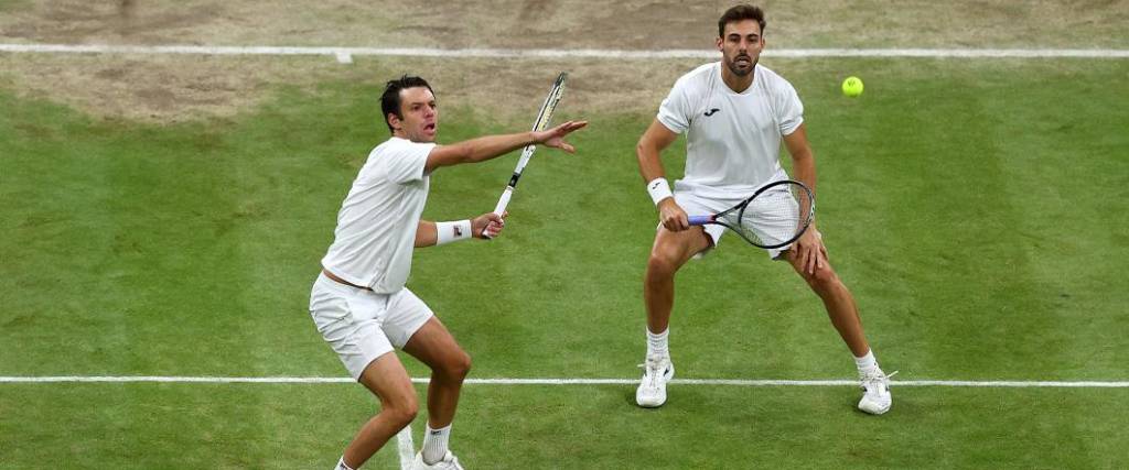 El dupla entre el español y el argentino disputará la final del torneo de dobles en Wimbledon.