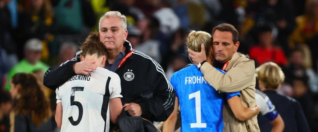 Las jugadoras alemanas no ocultaron su frustración tras quedar fuera de la Copa del Mundo.