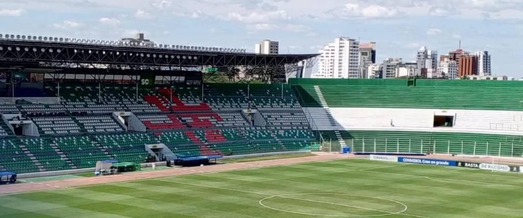 El estadio Tahuichi Aguilera. 