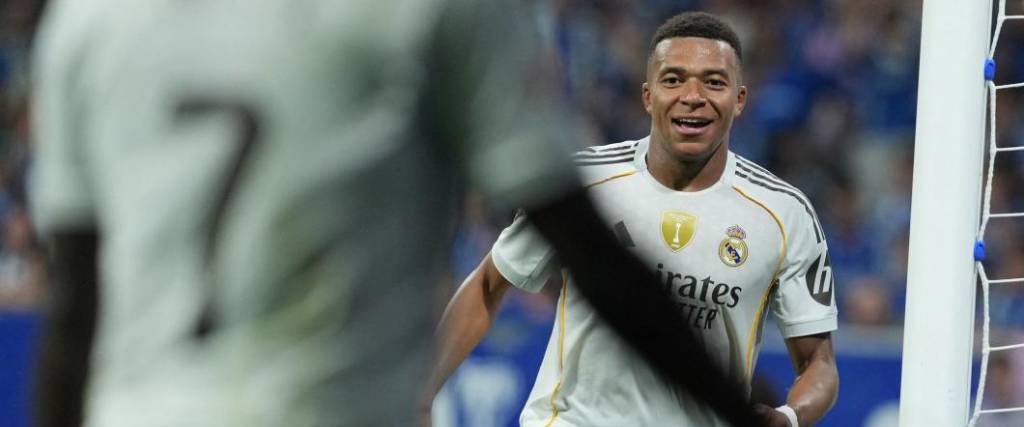 El delantero francés fue víctima de insultos racistas por parte de un aficionado del Real Oviedo en España.