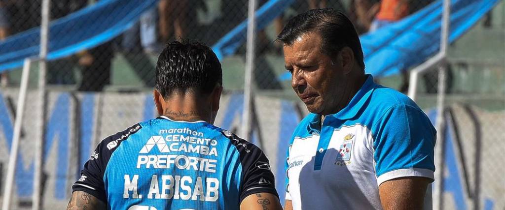 Erwin Sánchez es el tercer entrenador que dirige a Blooming durante la actual temporada.