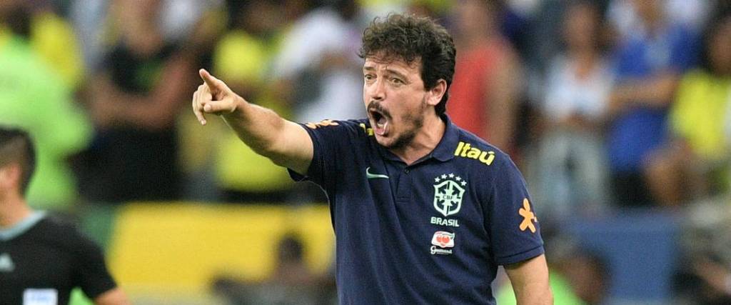 El extécnico interino de la selección brasileña fue contratado por Cruzeiro para lo que resta de la temporada.