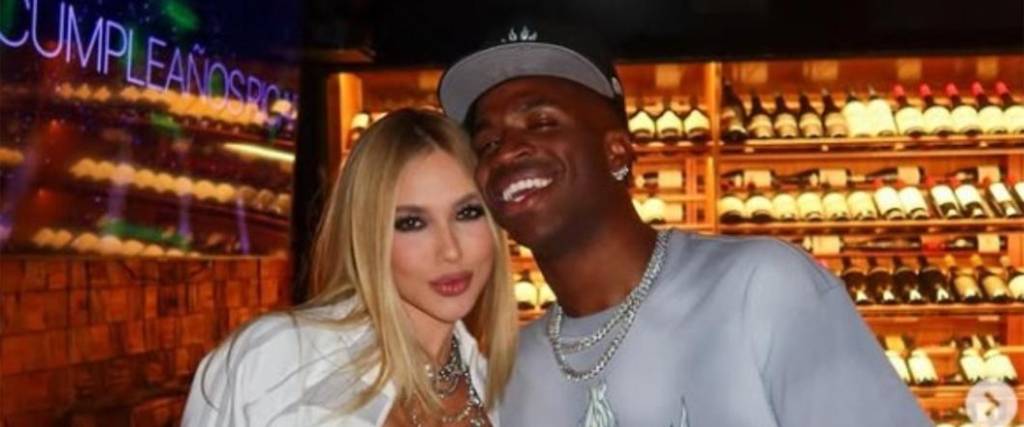 Según varios de prensa brasileños, el delantero del Madrid terminó su relación con la modelo e influencer.