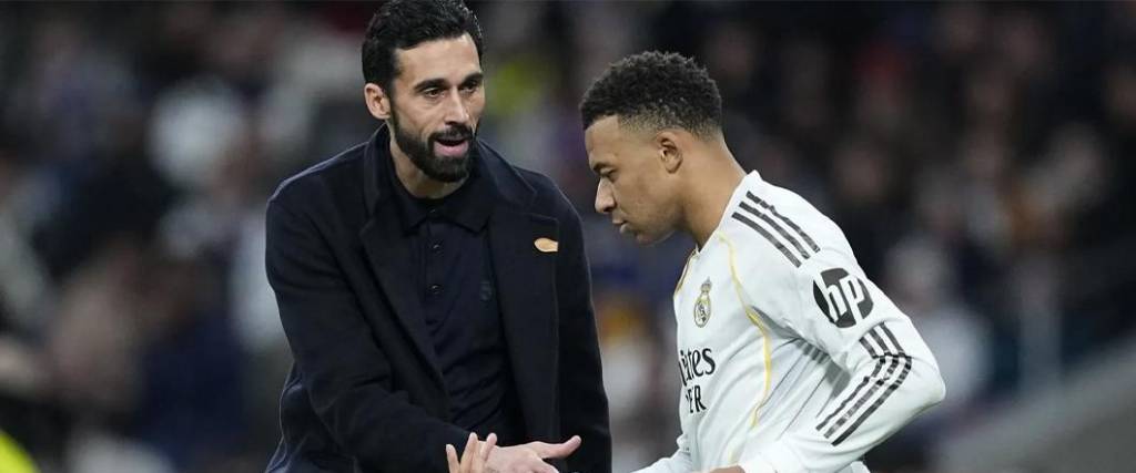 El técnico del Madrid destacó al delantero francés como el mejor jugador del mundo en la actualidad.