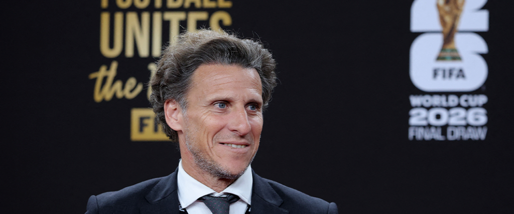 Diego Forlán podría regresar a la selección uruguaya, esta vez como entrenador interino.