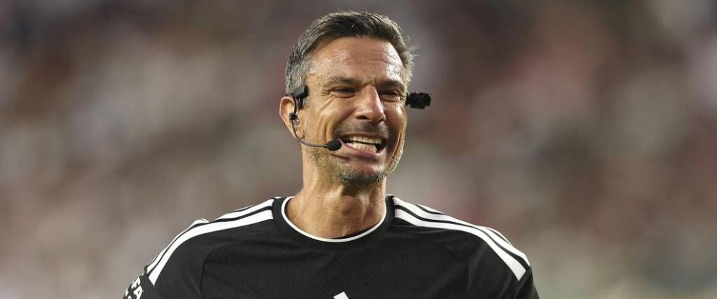 La elección de la FIFA de posicionar a Slavko Vincic como árbitro principal de la final del Mundial.
