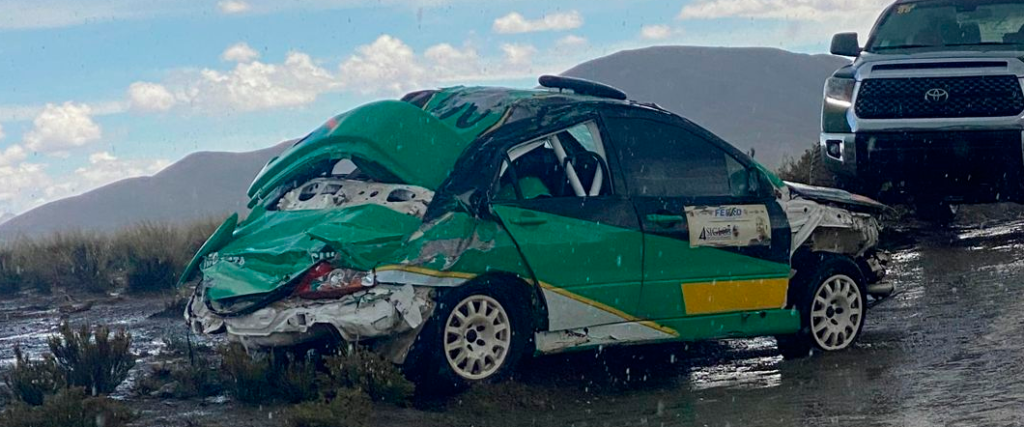 Así quedó el coche del piloto Beymar Moyata tras sufrir un accidente.