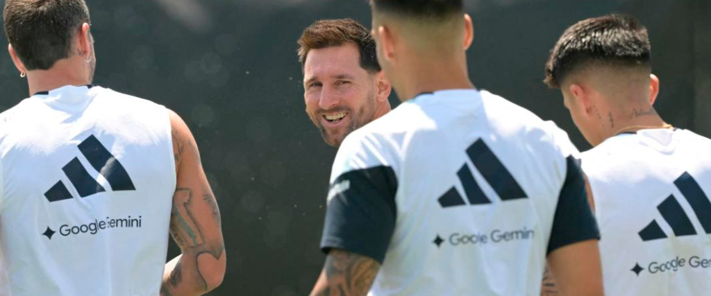 Luego de su gran debut en el torneo, el astro argentino vuelve a sus prácticas de recuperación.
