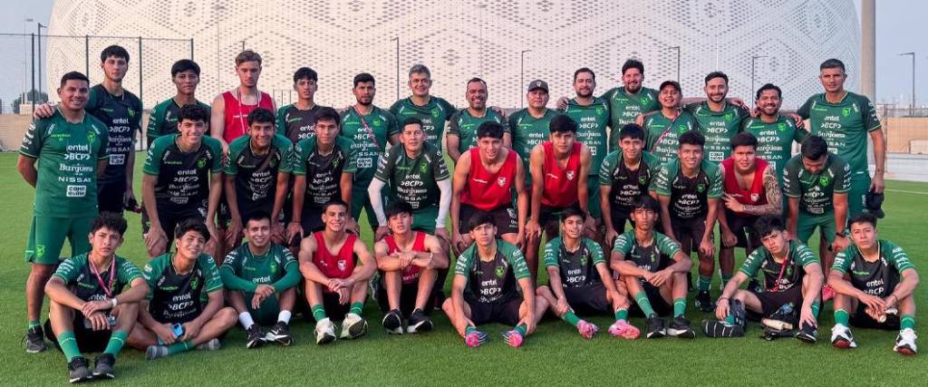 La selección boliviana cerró prácticas este domingo y quedó lista para afrontar el duelo ante Sudáfrica.