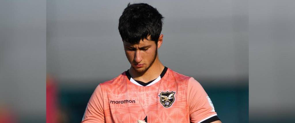 El portero de la selección boliviana, que milita en Montevideo Wanderers, fue la figura de la Verde.