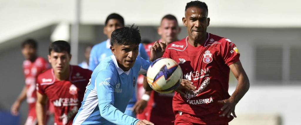 Los partidos del fútbol boliviano fueron suspendidos por la situación social y los bloqueos en Bolivia.