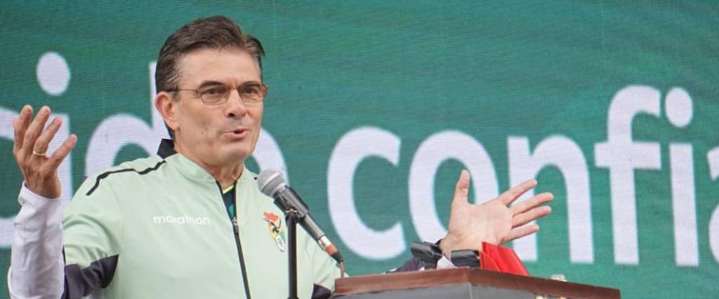 Rodrigo Paz hizo conocer desde La Paz los pilares de su proyecto de ley de incentivo al deporte.