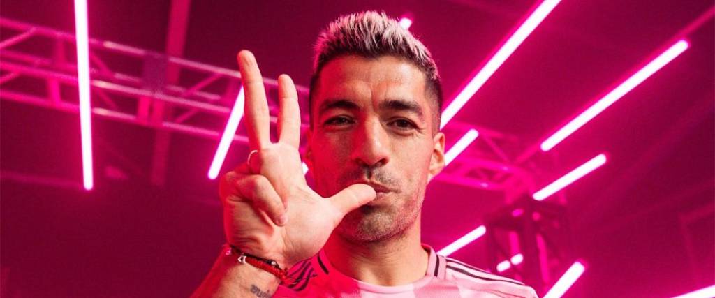 El delantero uruguayo, de 39 años, renovó su contrato con el Inter Miami por una temporada más.