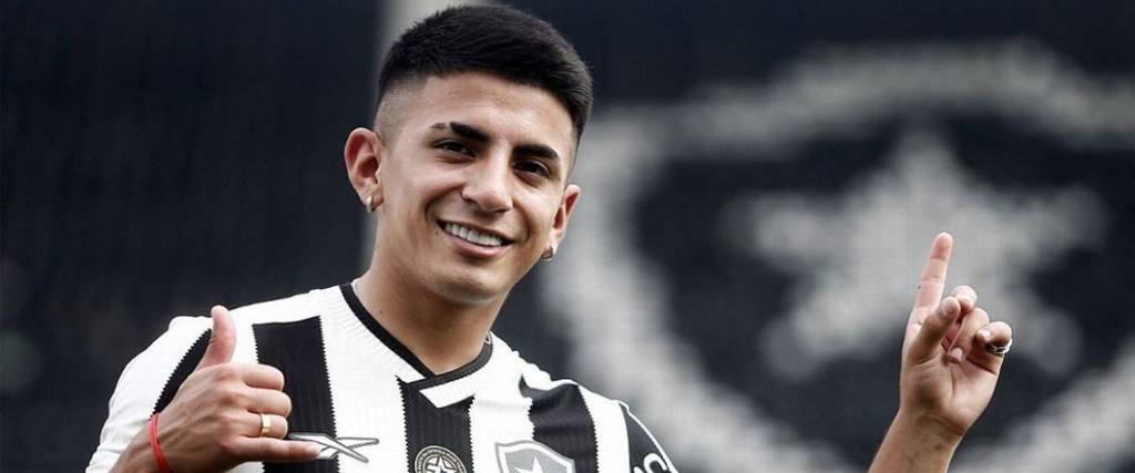El mediocampista argentino fue fichado por 21 millones de dólares, monto que el club brasileño no pagó.