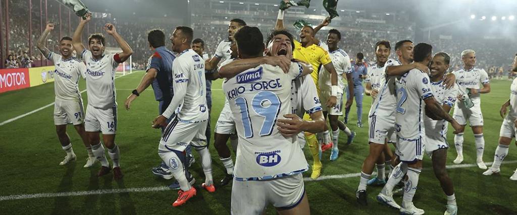 Cruzeiro espera por su rival que saldrá del duelo entre Racing y Corinthians