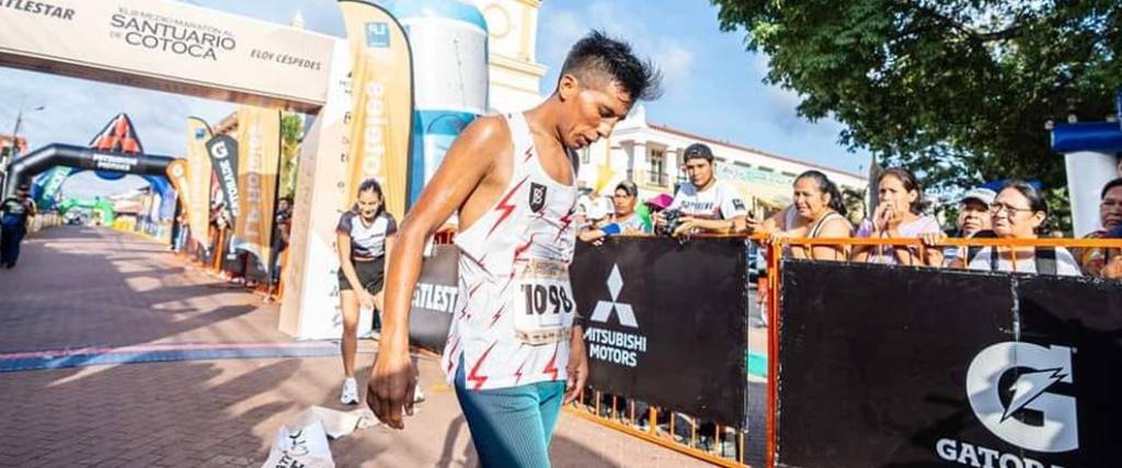 El cochabambino Muriel terminó en el primer lugar de la Media Maratón al Santuario de Cotoca.