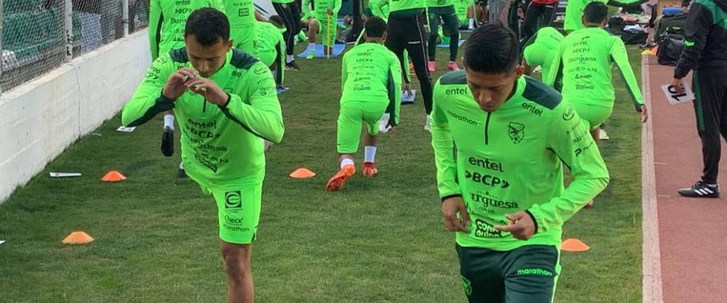 La selección tuvo su primer entrenamiento este lunes en la ciudad de La Paz con miras al duelo con Venezuela