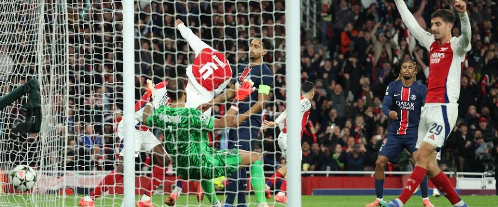 El equipo parisino mostró fragilidad en defensa a partir del flojo rendimiento del portero Donnarumma.