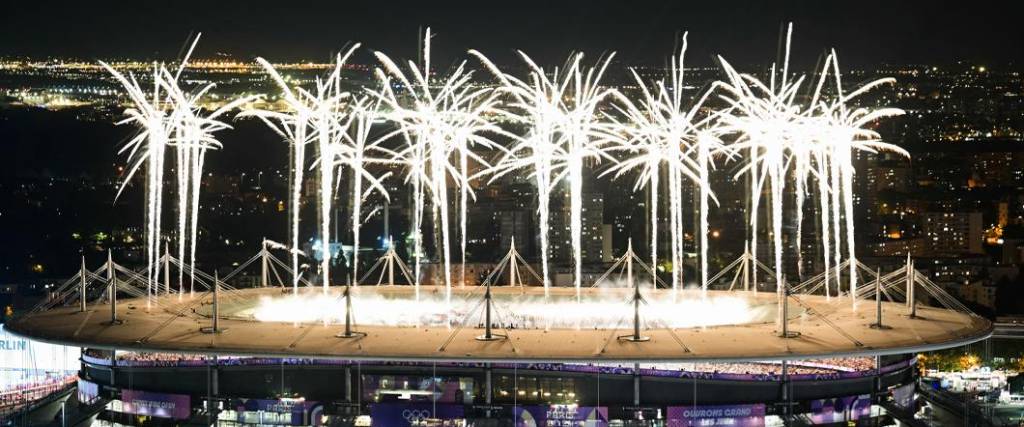 La ceremonia de clausura de los Juegos Olímpicos se llevó a cabo en el Stade de France, en la ciudad de París.