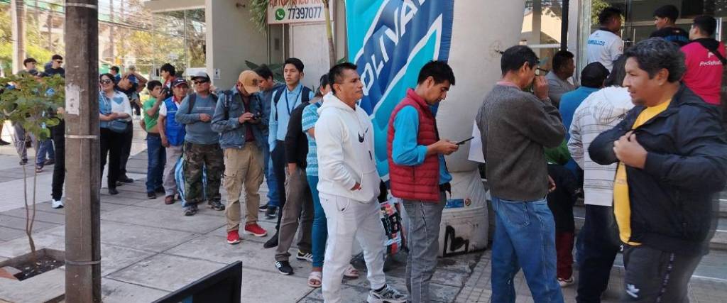 Habrá una gran cantidad de hinchas de la academia paceña para el duelo con Independiente Rivadavia.