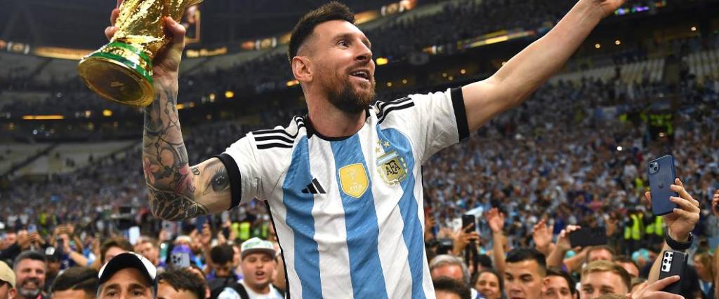 La selección de Argentina se consagró campeona del Mundial con Messi como principal protagonista.
