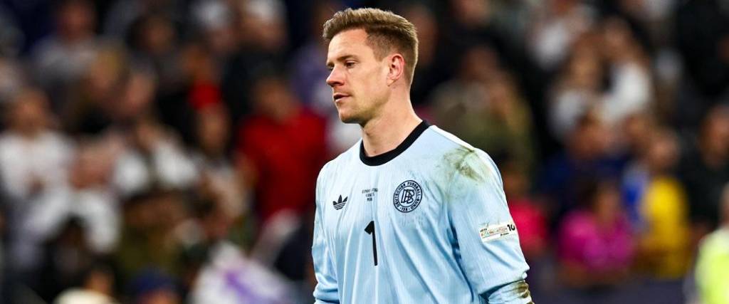 Todo apunta que el portero del Girona se perderá la Copa del Mundo debido a una lesión.