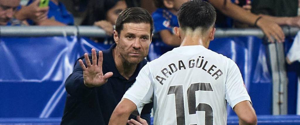 El técnico español es cuestionado por los malos resultados y también por la actitud de los jugadores.