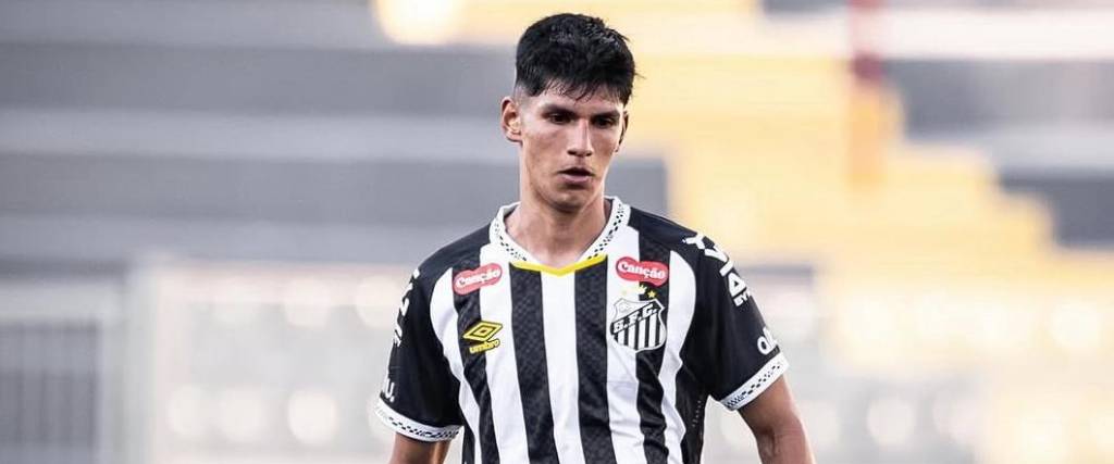 El defensor del Santos de Brasil fue convocado por el DT Óscar Villegas para los partidos con Corea y Japón.