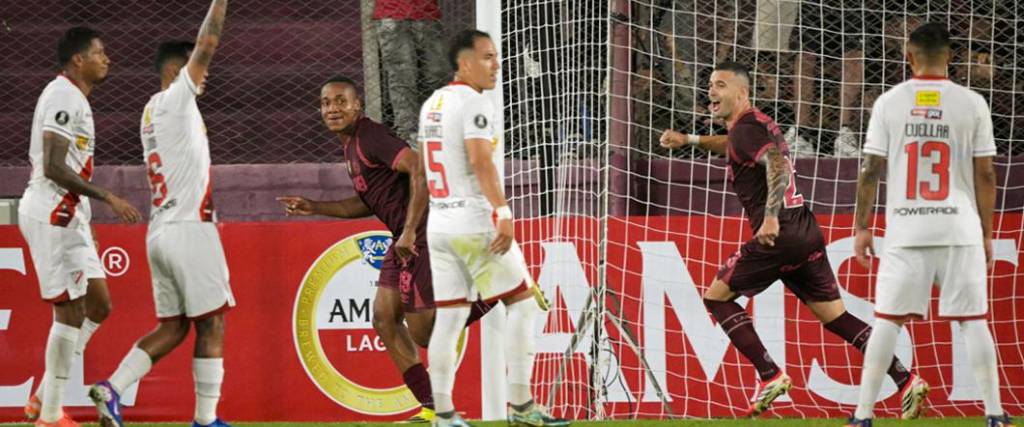 El colombiano Valois marcó el único tanto del compromiso para darle la victoria a Lanús ante Always.