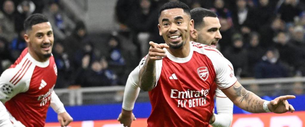 El brasileño Gabriel Jesus marcó un doblete para la victoria del conjunto inglés ante el Inter de Milán.