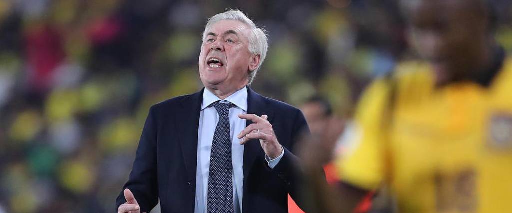 El técnico italiano debutó en la Canarinha en un empate sin goles ante Ecuador, en Guayaquil.
