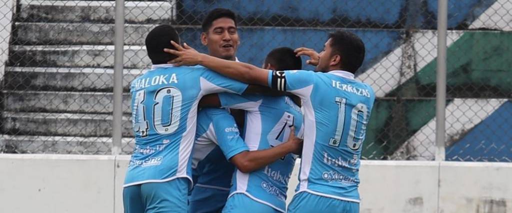 El conjunto del trópico cochabambino se impuso por 5-1 en condición de local al cuadro montereño.