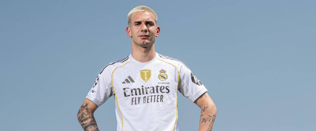 El argentino, de 18 años, fue presentado como nuevo jugador del Real Madrid este jueves en España.