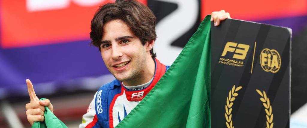 El piloto brasileño, de 21 años, tendrá la oportunidad de competir en la Fórmula 1 en la temporada 2027.