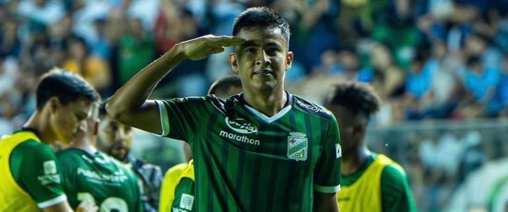 El actual delantero de Nacional Potosí cobró la deuda de 58.800 dólares por siete meses de salarios.