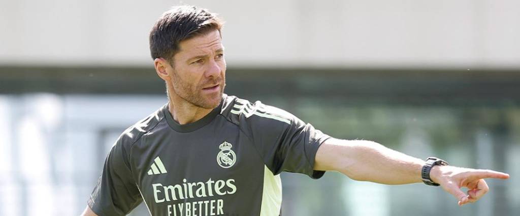El DT español lidera a la nueva plantilla del Real Madrid en busca de buenos resultados en España.