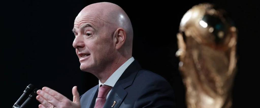 El presidente de la FIFA, Gianni Infantino, asistió al duelo entre Irán y Costa Rica, que se disputó en Turquía. 