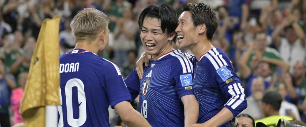 La selección japonesa logró una victoria por 4-1 para eliminar a Túnez de la Copa del Mundo.