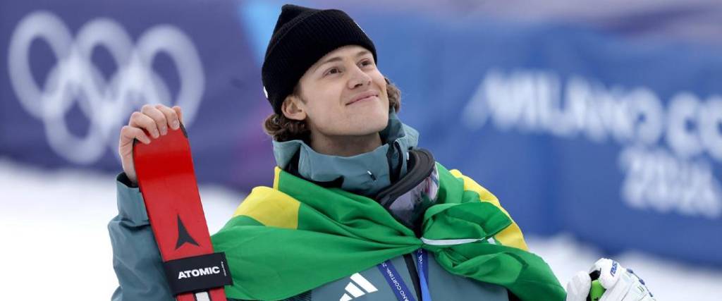 El atleta brasileño Lucas Pinheiro logró el primer oro olímpico para su país en los Juegos de Invierno.