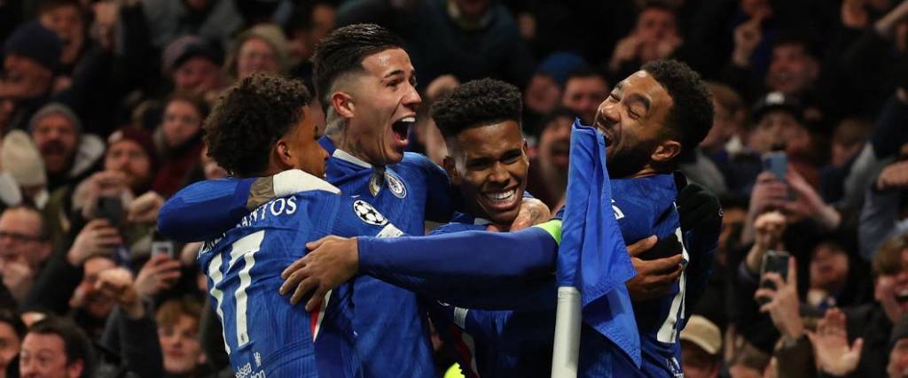 El brasileño Estevão marcó un golazo en el triunfo del conjunto ‘blue’ ante Barcelona en Londres.