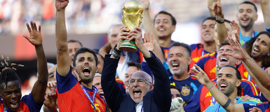 Luis de la Fuente condujo a España a conquistar el Mundial 2026, completando un exitoso ciclo.