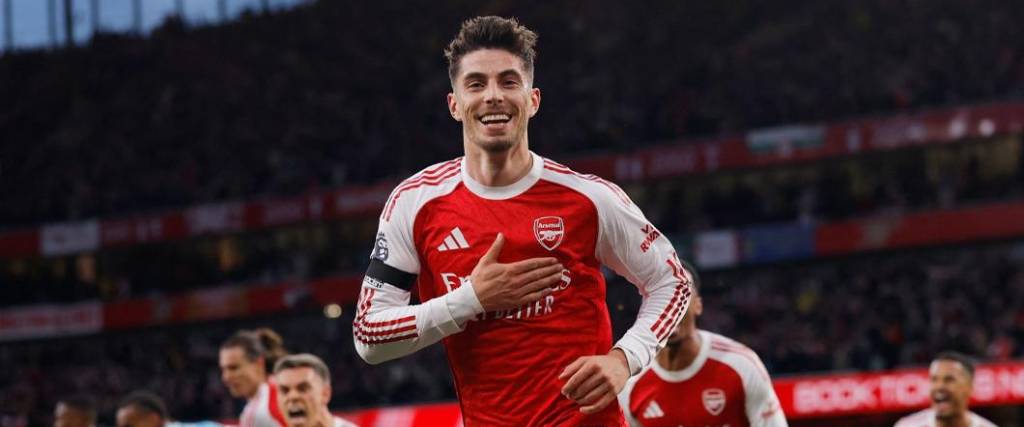 Arsenal se coronó campeón de la Premier League tras el empate 1-1 entre Bournemouth y el City.