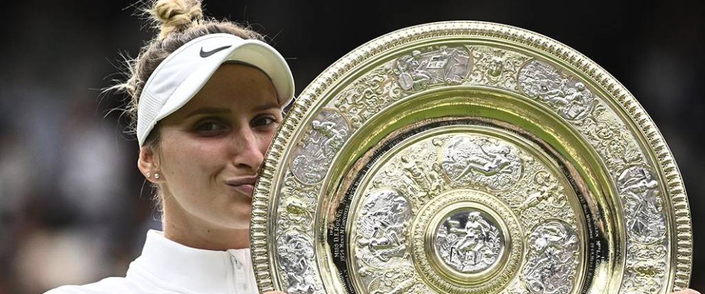 Vondrousova, conquistó Wimbledon