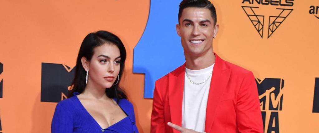 Cristiano Ronaldo saltará a las pantallas como actor de una serie de televisión que trata el fútbol británico.