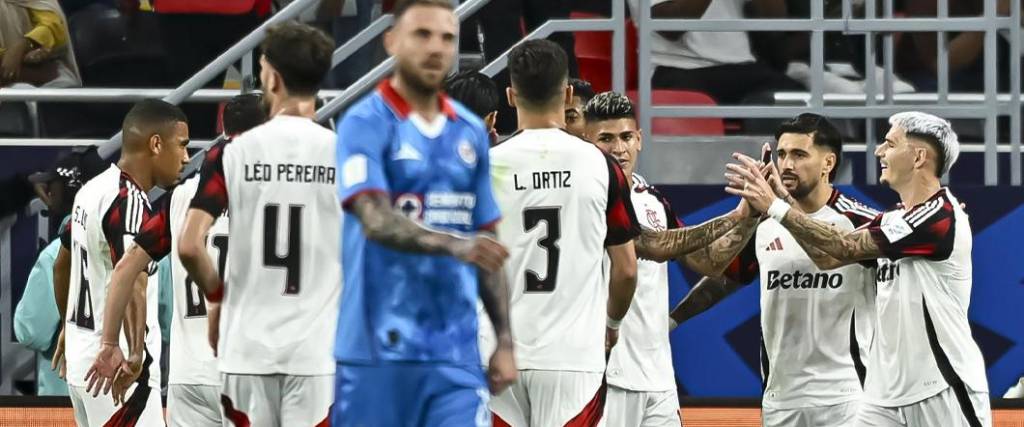 Con doblete del uruguayo De Arrascaeta, Flamengo venció a Cruz Azul en el ‘Derbi de las Américas’.